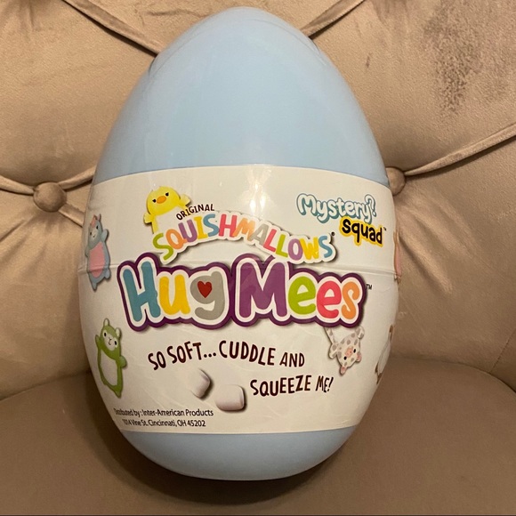 hug mees mystery egg